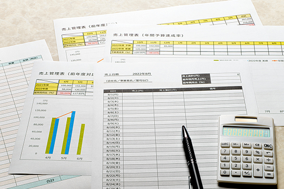 コインパーキング個人経営の売り上げに関する書類